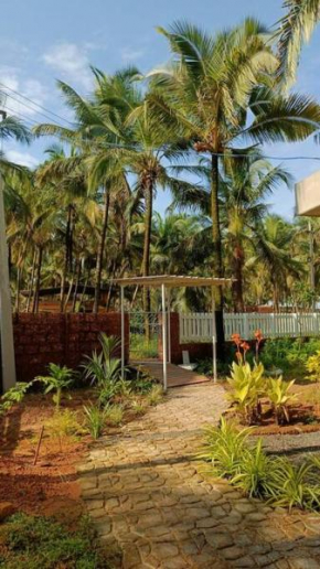 Villa Avni, a beach side family retreat